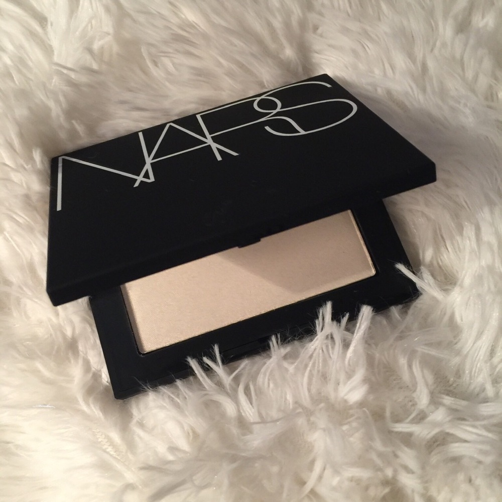 NARS Albatross Highlighter ✨